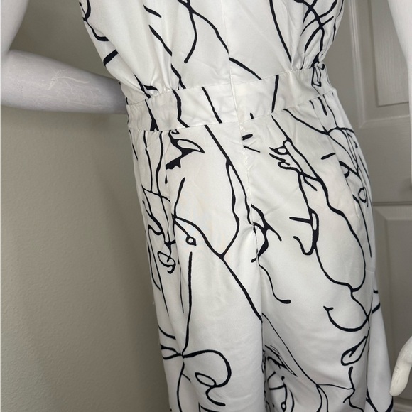 Unbranded Black and White Abstract Jumpsuit Size M. #322 - Picture 11 of 17